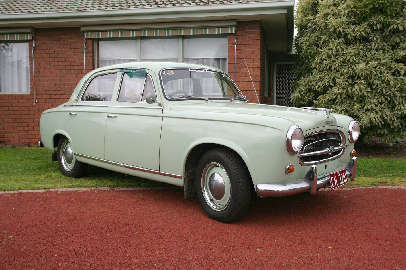 www.justcars.com.au