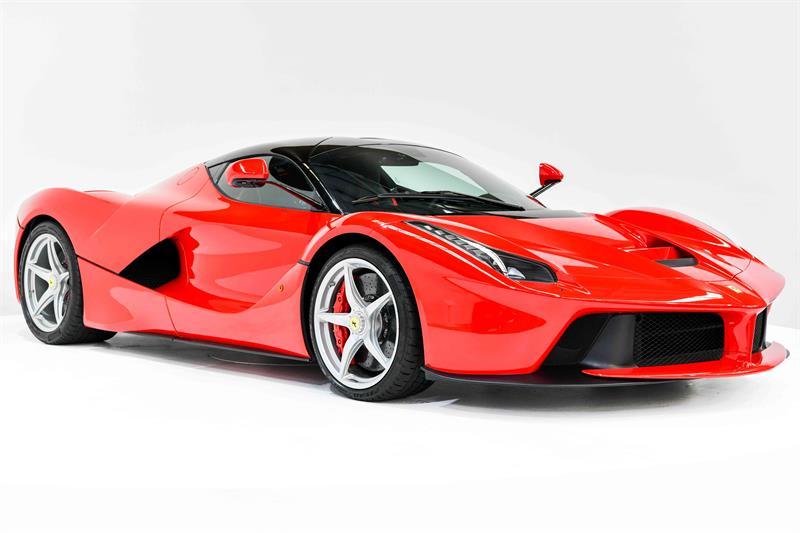 2015 Ferrari La Ferrari Paddle Shift 2 Door Coupe Jcfd5031126