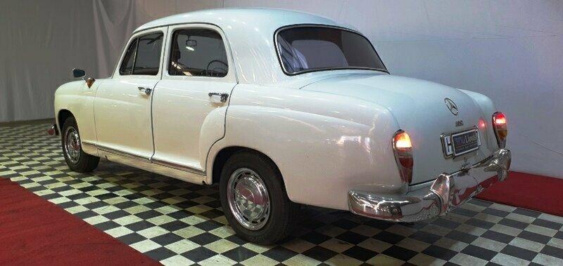 1960 Mercedes Benz 180e 3 Speed Manual 4 Door Sedan