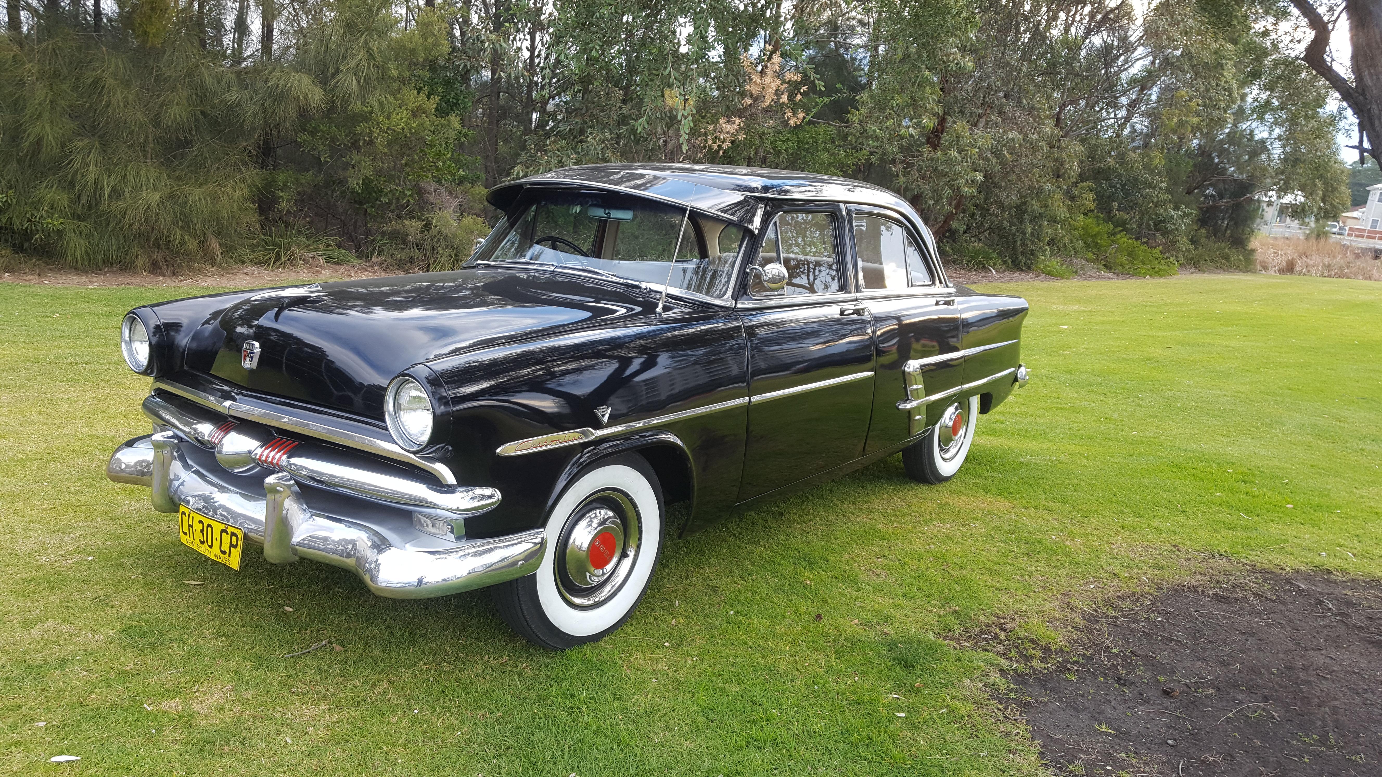 1953 Ford Customline 4d Sedan JCW5014081 JUST CARS